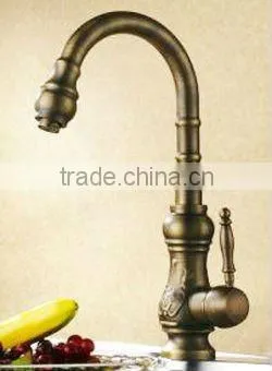 Single Lever Antique Brass Kitchen Mixer Tap QH1705