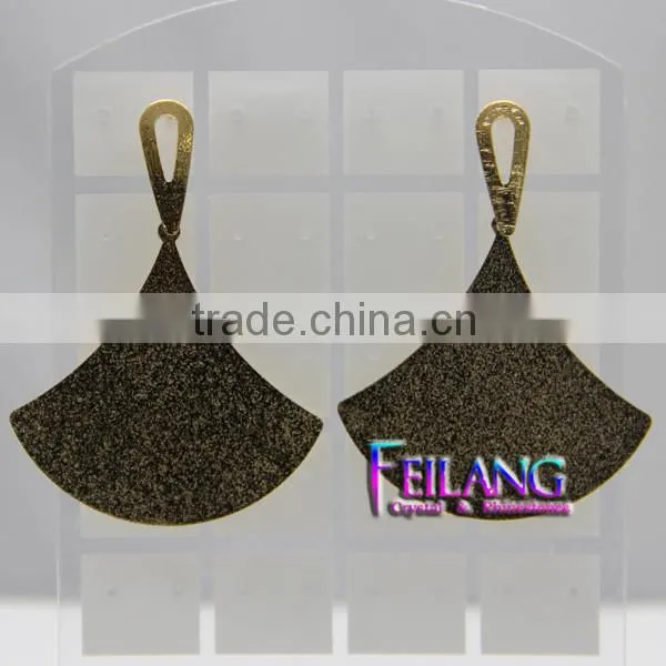 Hotsale Refinement Two Color Fan-Shaped Earrings Chandelier Earrings