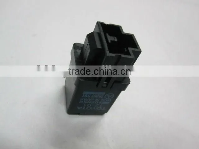 Flasher relay 81980-12070 for Toyota Corolla and Camry