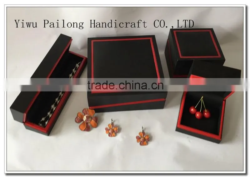 China Factory wholesale plastic material jewelry box custom packaging box for necklace, earring,bracelet and ring