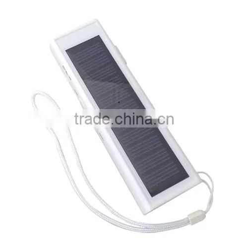 multifunctional portable charger solar flashlight sreskys