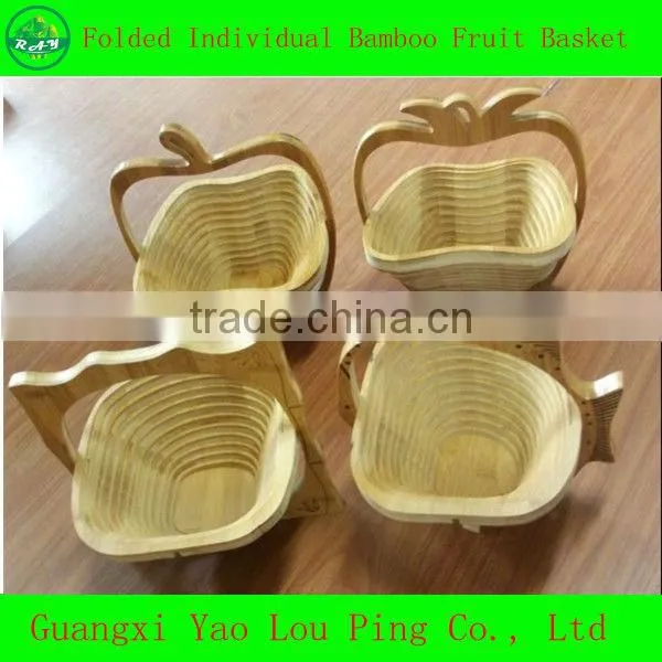 Wholesale New Product Cornhusk Weaving Tassel Straw Beach Basket Bag