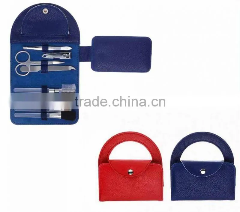Cute Carry Bag Shape Manicure And Pedicure Set