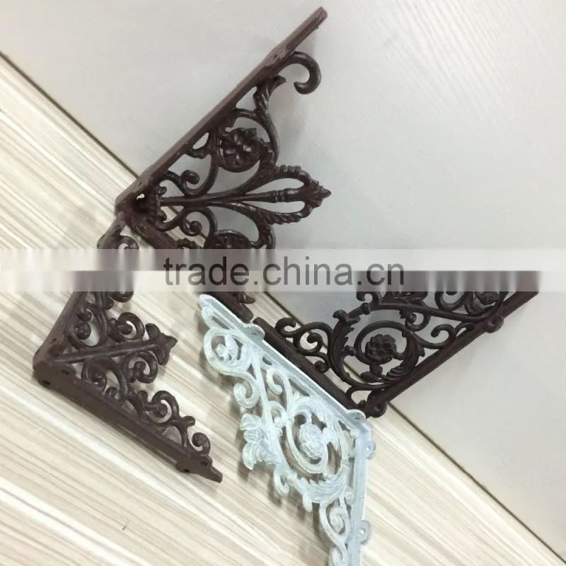 Custom High Quality Antique Triangle Cast Iron wall Bracket