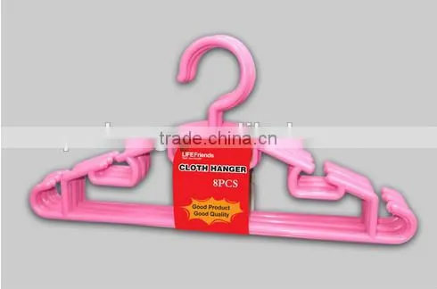 PLASTIC CLOTH HANGER
