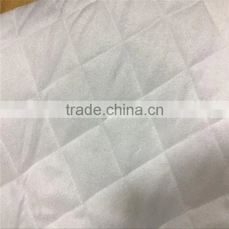 2017 new design waterproof mattress protector for home use