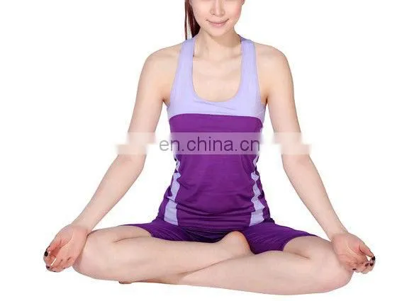 Woman simple design sport wear