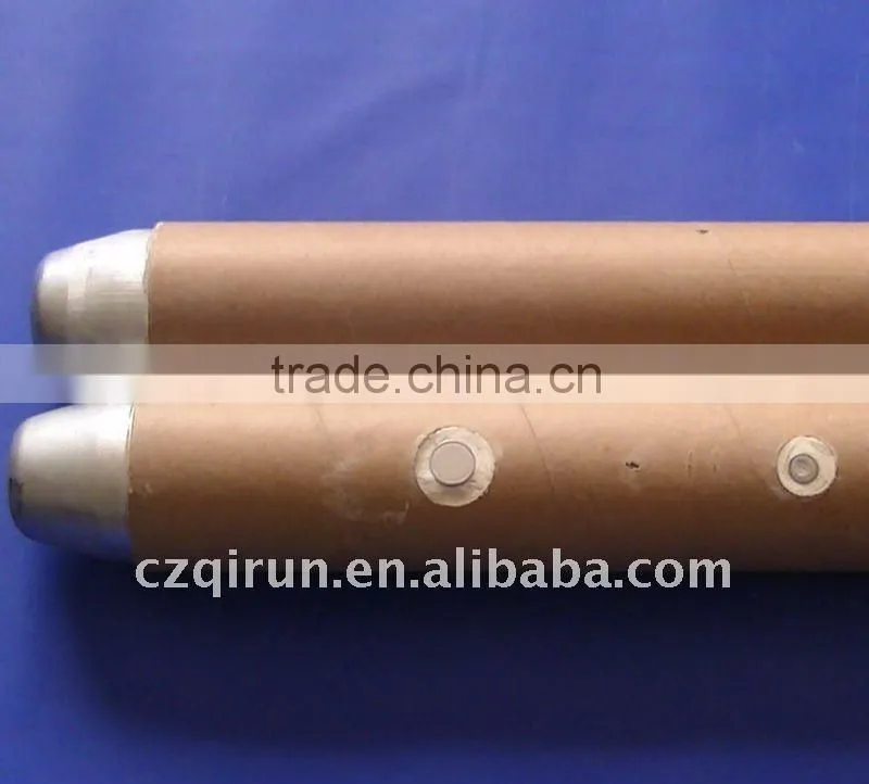 Probe for temperature and carbon measurement