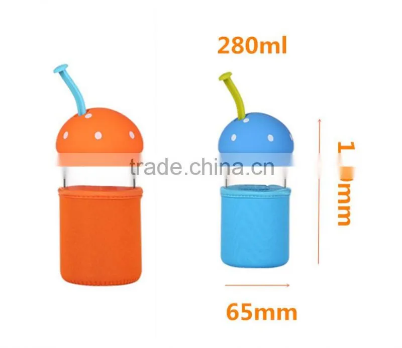 10oz Custom LOGO Colorful Glass water bottle with mushroom shape lid Glass sports bottle with silicon sleeve