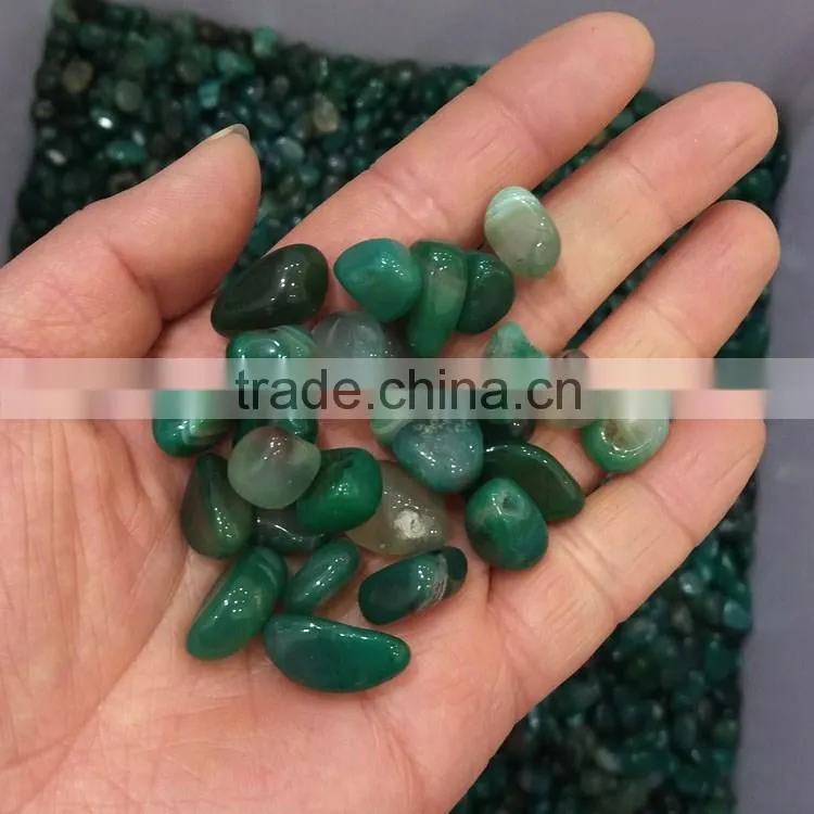 wholesale Natural crystal gravel green agate crushed tumbled stone for home decor
