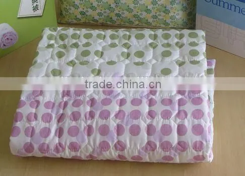 Luxury wholesale cheap festival flower printed chinese silk duvet covers sets 240x260