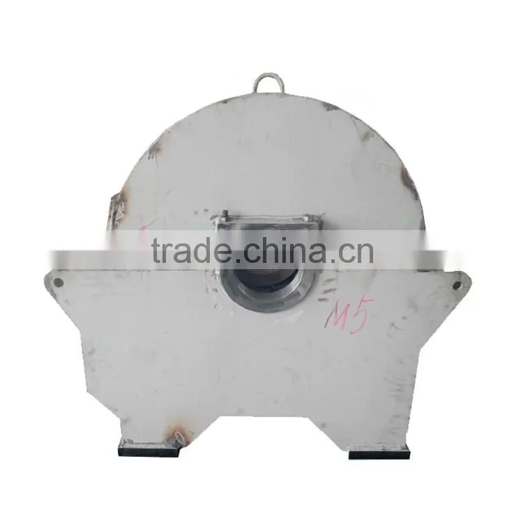 Auxiliary for agricultural machinery gearbox oil