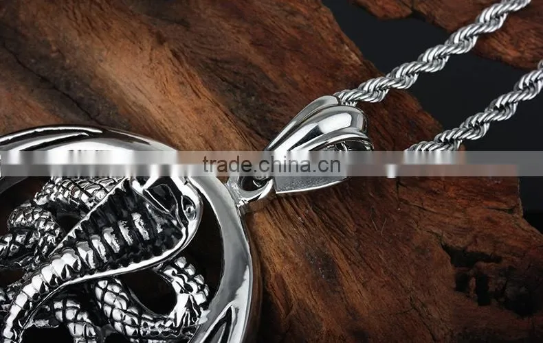 Unique designs fashion snake animal amulet pendant