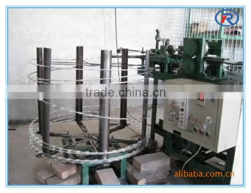 alibaba best supplier high quality cheap galvanized Barbed Wire fence made in China