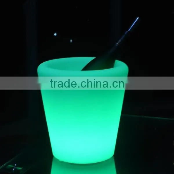 BSCI led champagne ice bucket with white led lighting