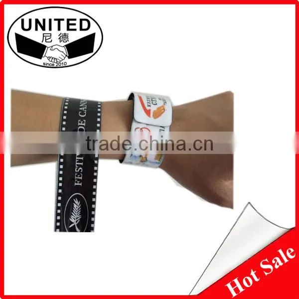 Wholesale wristband snap closure
