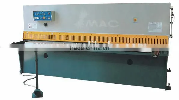 hydraulic metal cutting shear