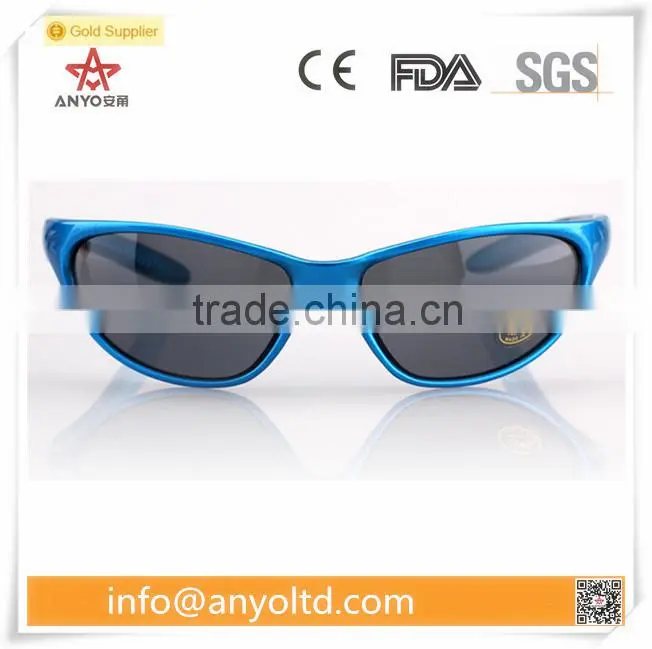 Plastic sunglasses men