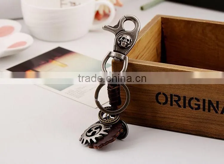 Custom Made Leather Keychain Genuine Leather Keychain with Metal Wing