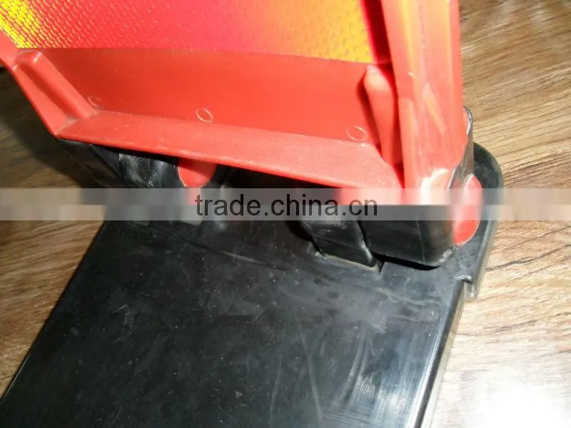 2013 RSG PE/rubber Reflective Folding Road Warning Boards