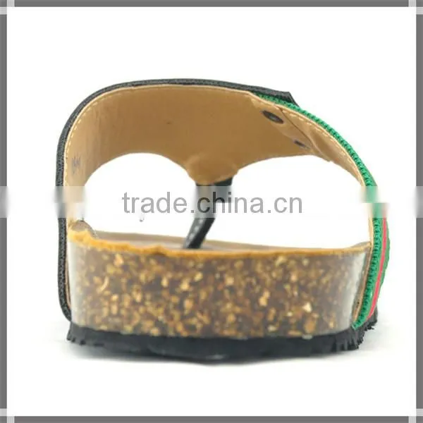 2014 New design custom-made fashion beach rubber flip flop slippers for boys