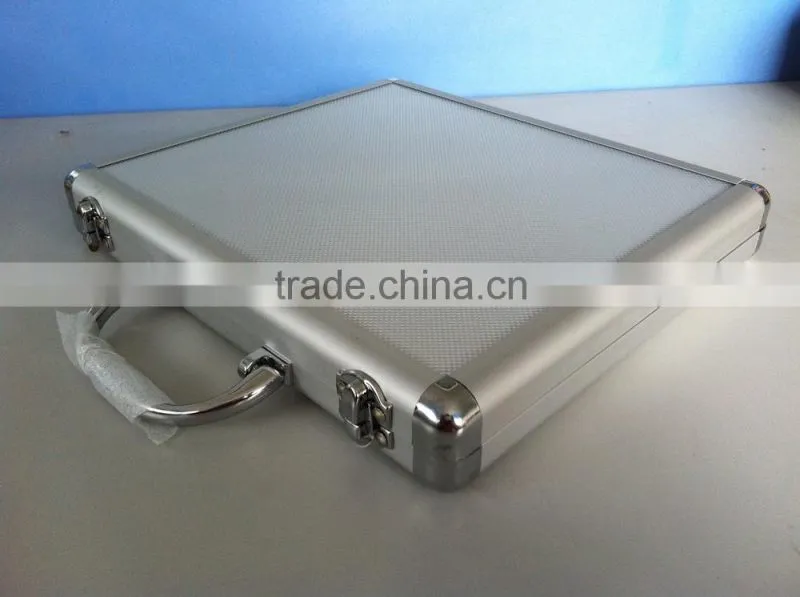 Hot sale factory cheap price with cut-out foam inserts aluminum tool box set