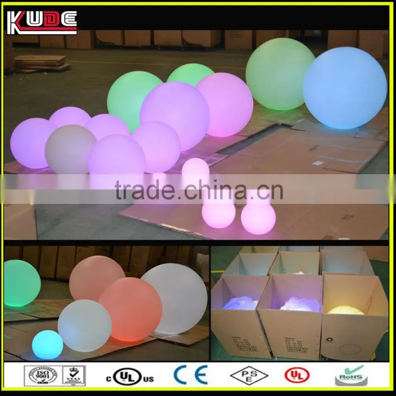hot sale rechargeable plastic led ball for wedding