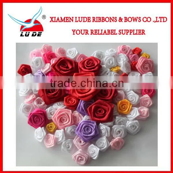 colorful handmade carnation flower ribbon for the mothers' day gift packing