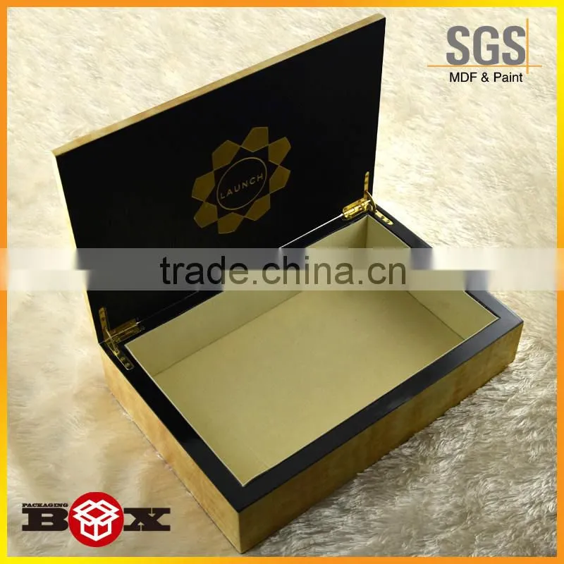 Solid sliding lid Wooden Wine box