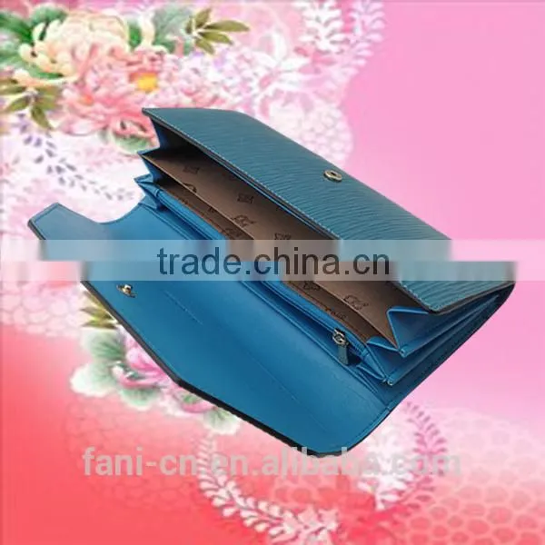 Elegant and stylish with snap fastener&zipper design clutch leather wallet for women