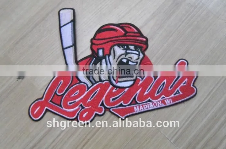 Uniform shoulder embroidery emblem with gold metallic thread
