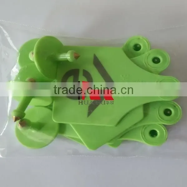 green separated cattle ear tag female tag 78*56 mm male tag 30*30 mm
