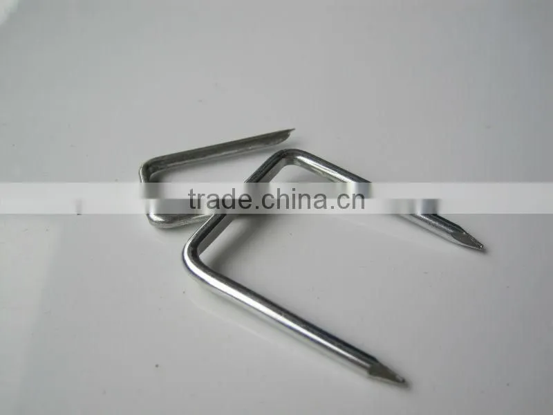 Square bottom U nail with plastic mattress in guangzhou