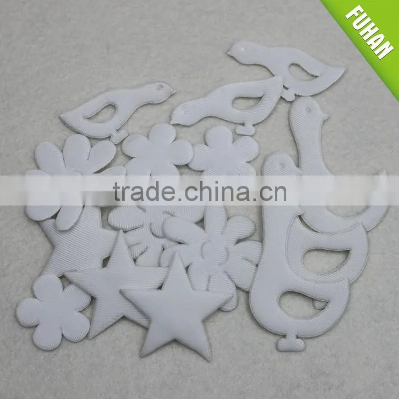 Custom Shape Ultrasonic embossing Fabric Label for Children Clothes