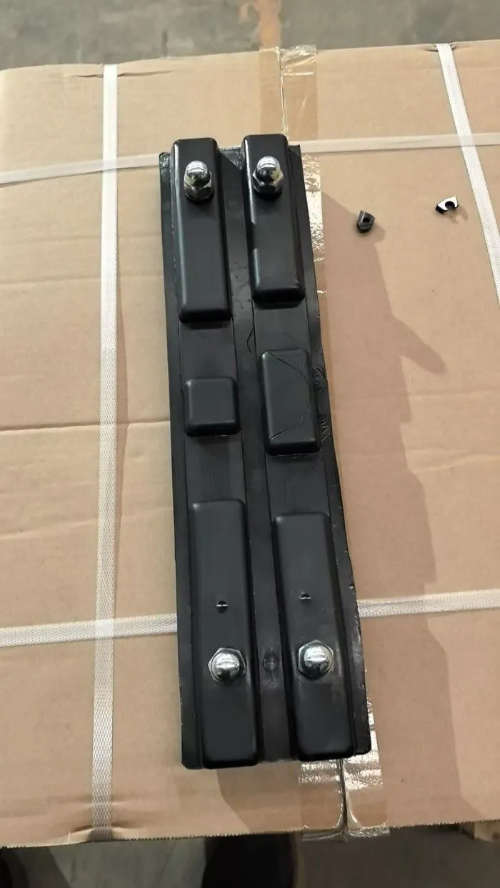 PC55 rubber track pads 4