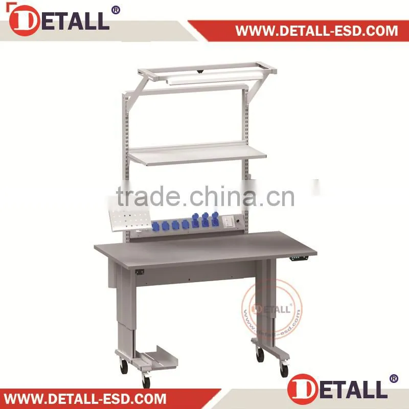 Detall Movable Workbench with wheels