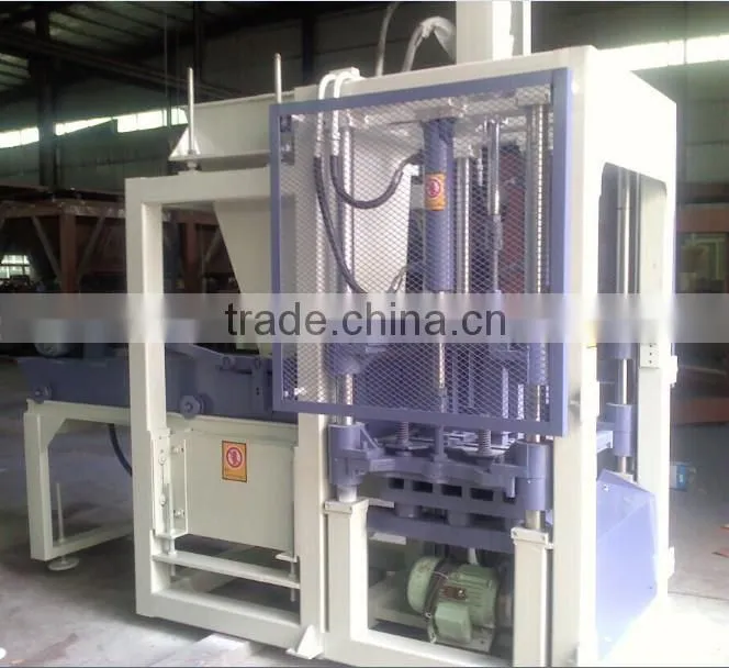 semi-automatic QT3-20 fly ash brick making machine