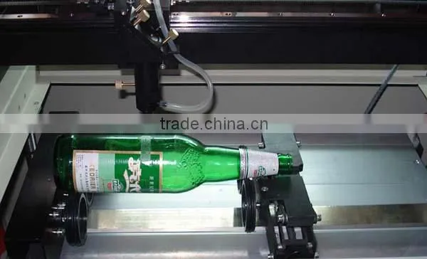 SD-1390 aluminum alloy phone housing engraving machine