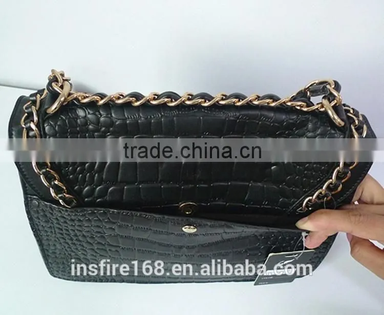 Alibaba china suppliers women chain shoulder portable handbag metal strap
