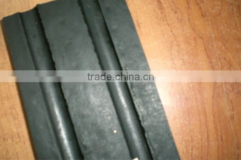 17mm thickness BONSUN Croc design rubber stable mat
