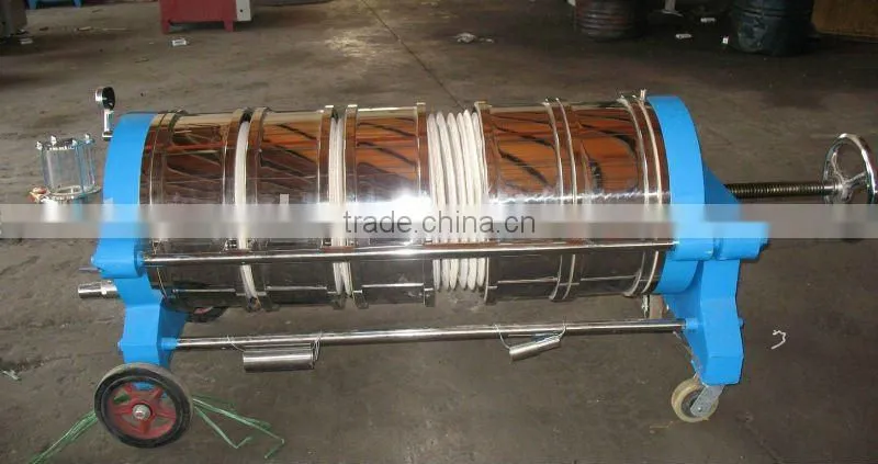 Water treatment technology of solid-liquid separation filter,Toper diatomite filter for sale