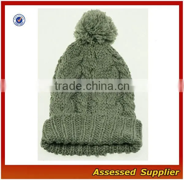XJ01103/Men fashion beanie knit hat with top ball / men beane knitting hat