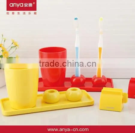 D711 Lovely Creative Frog Shaped Malemine Plastic Bathroom Accessories One Tooth Tumber One Toothbrush Holder