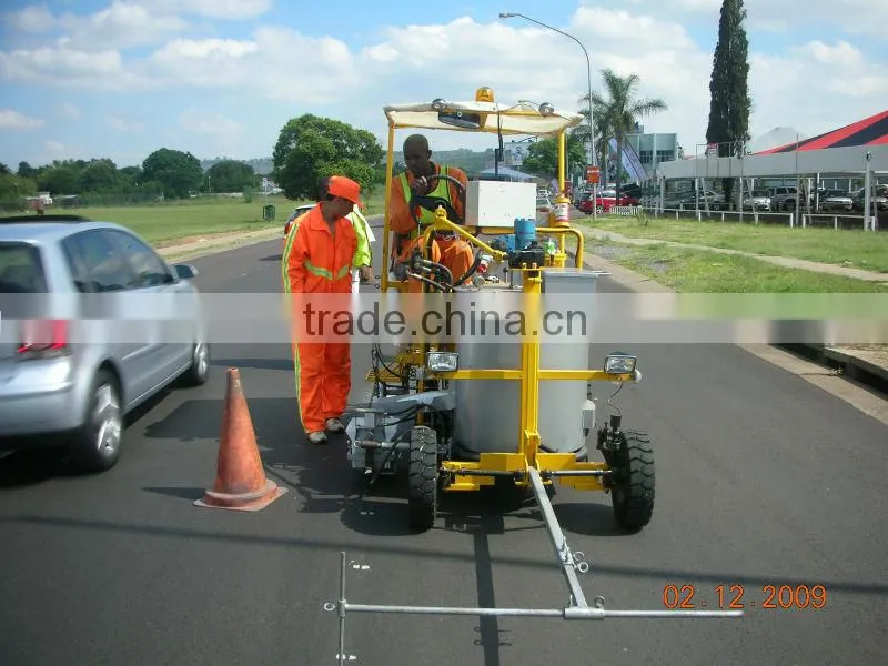 Thermoplastic paint boiler combined road marking paint machine