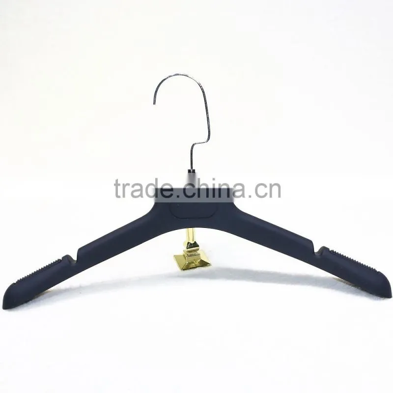 Wholesale China supplier plastic coat hanger with metal hook