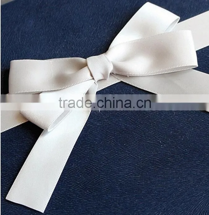 Elegant flower gift packaging box wholesale