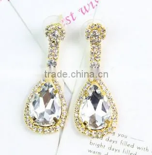 Latest Fashion Hot Sale Bling Fancy Crystal Earrings Wholesale J11032F01
