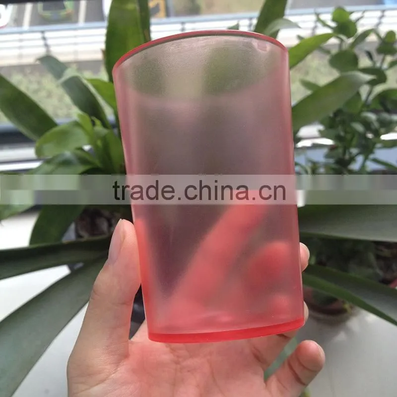 600ml water bottle with two cups on top manufacturer