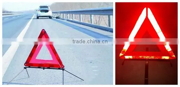 flashing light warning triangle