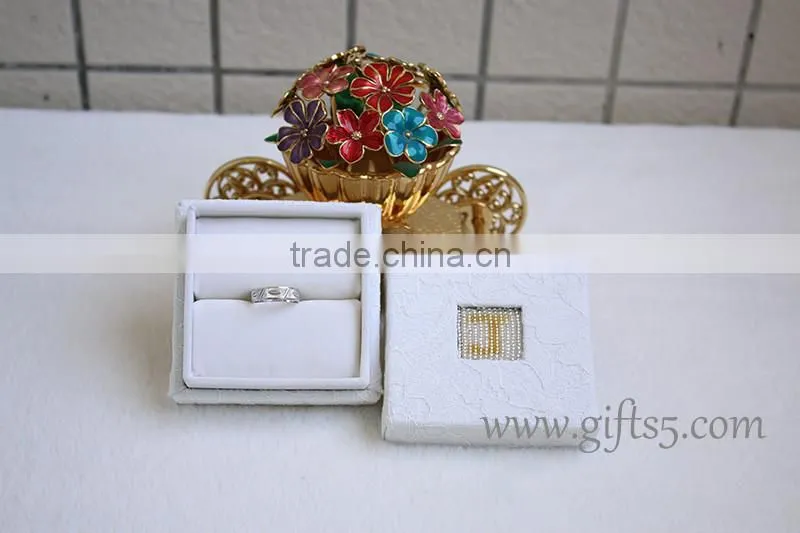 Personalized engagement ring box with beaded name plate of J